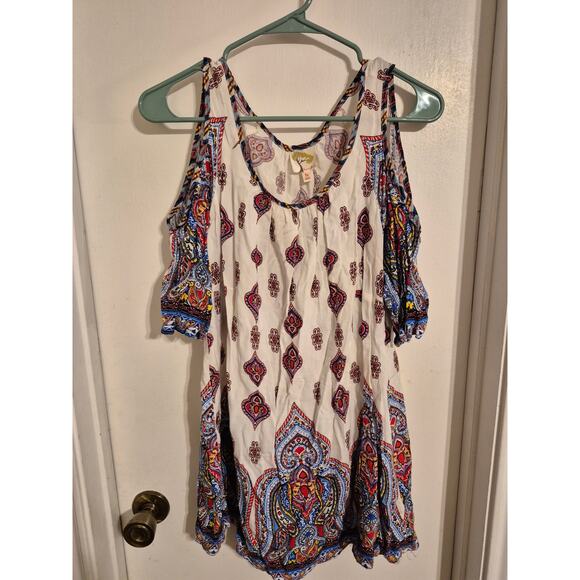 Fig and Flower Cold Shoulder Top-Size XL - Picture 1 of 6